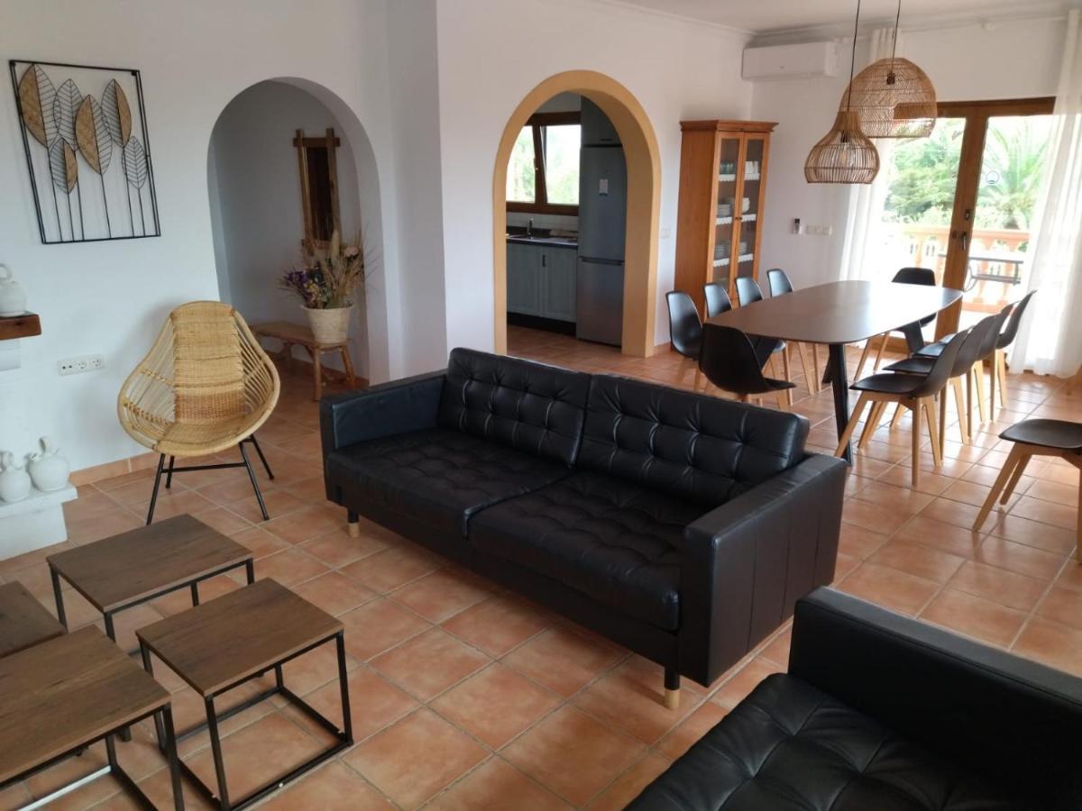 Villa Marti Калпе Екстериор снимка