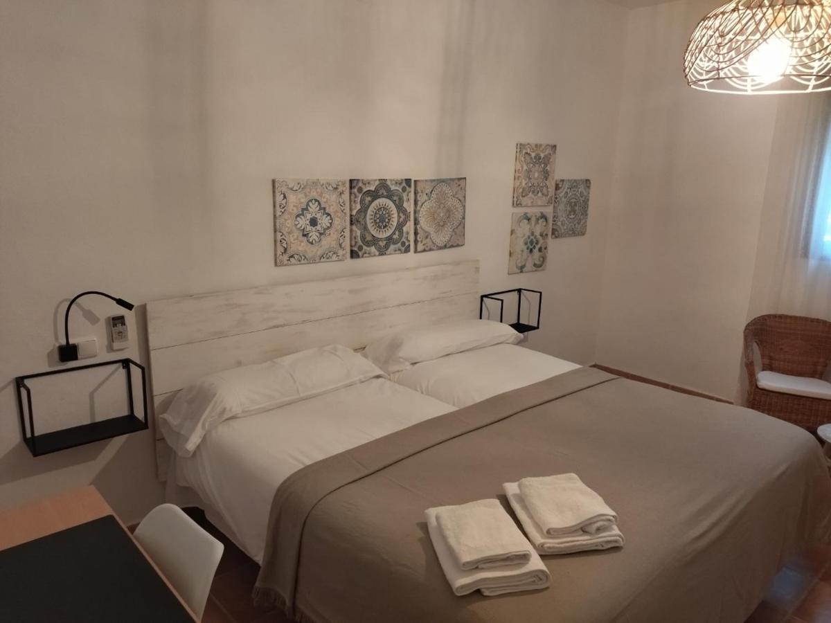 Villa Marti Калпе Екстериор снимка