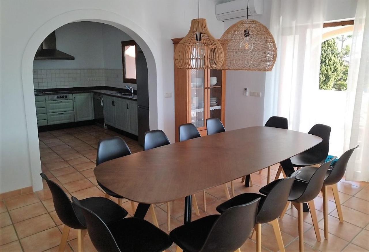 Villa Marti Калпе Екстериор снимка