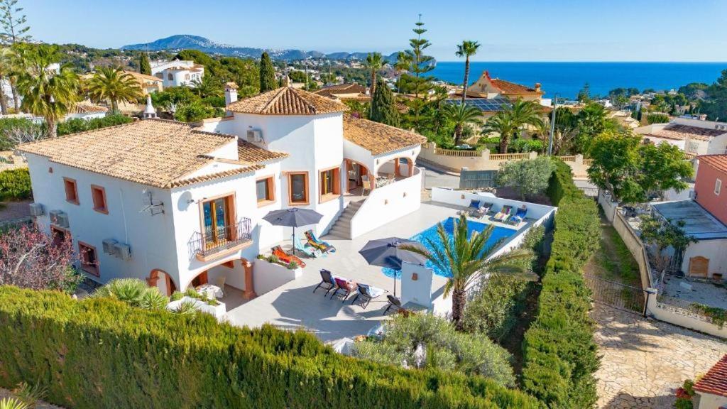 Villa Marti Калпе Екстериор снимка